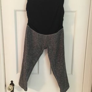 Beyond the bump Spacedye yoga Capri